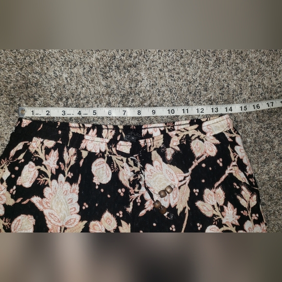 Rachel Zoe| Floral Boho Flowy Wide Leg Pants - Picture 2 of 5